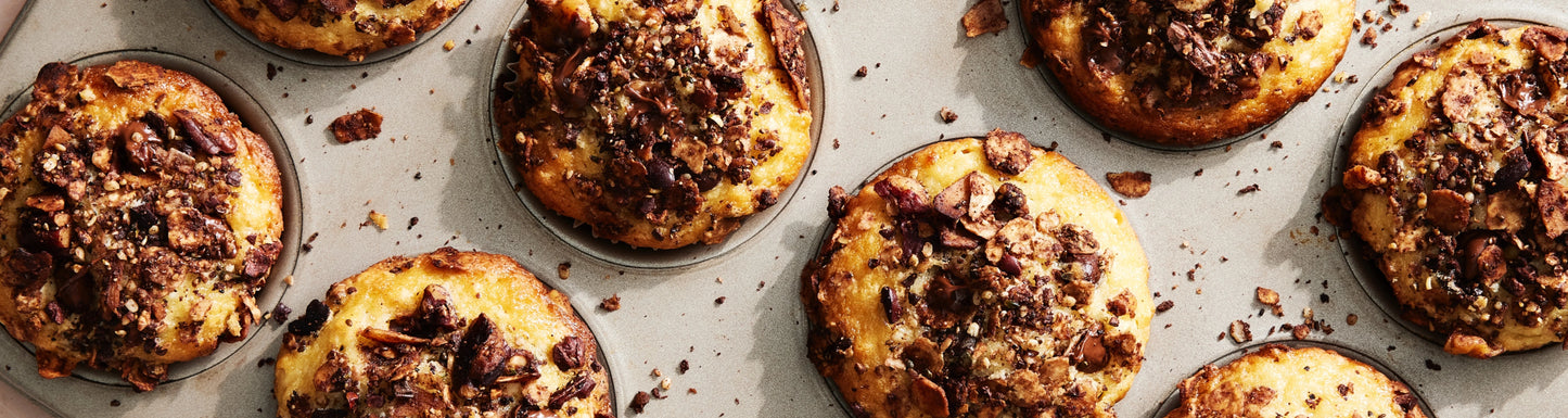 Chocolate chunk muffins with Struesli cacao + coffee