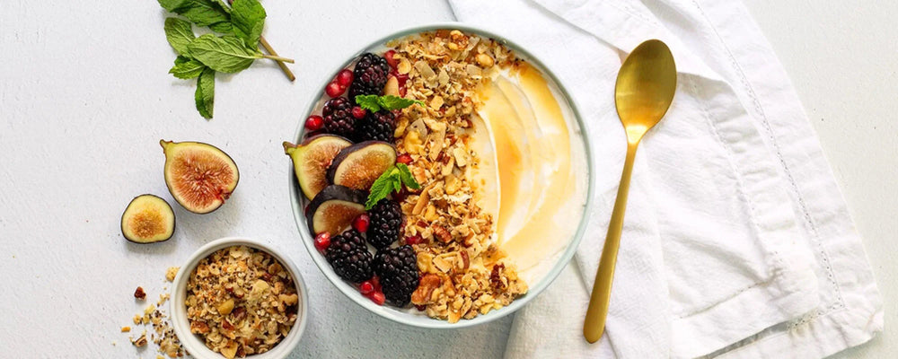 Glow Yogurt Bowl With Figs, Blackberries, Honey & Struesli Granola