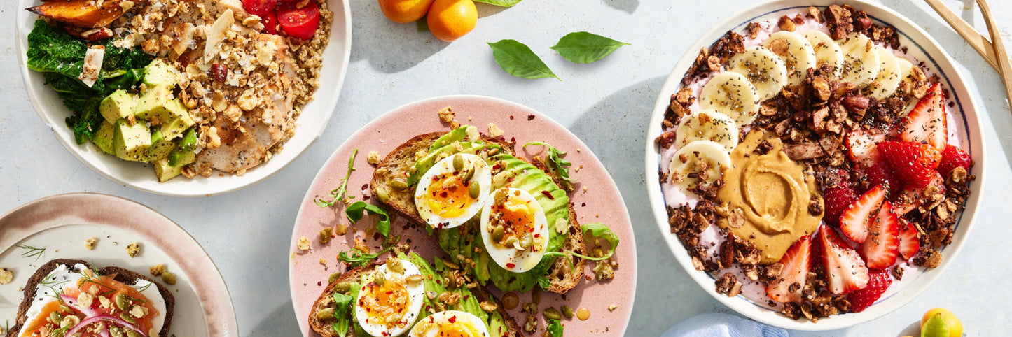 A variety of dishes topped with Struesli's organic granola