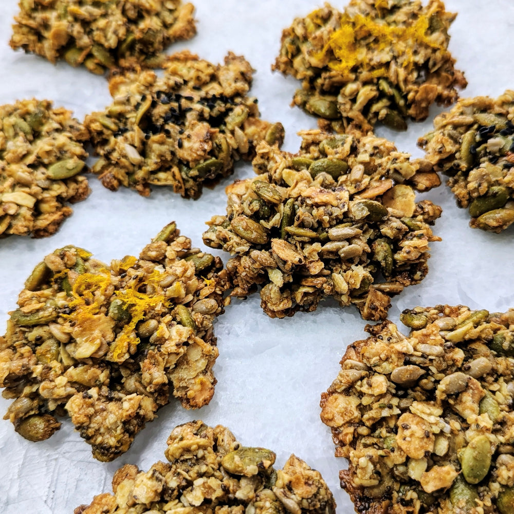 Simple Crispy Vegan Granola Cookies