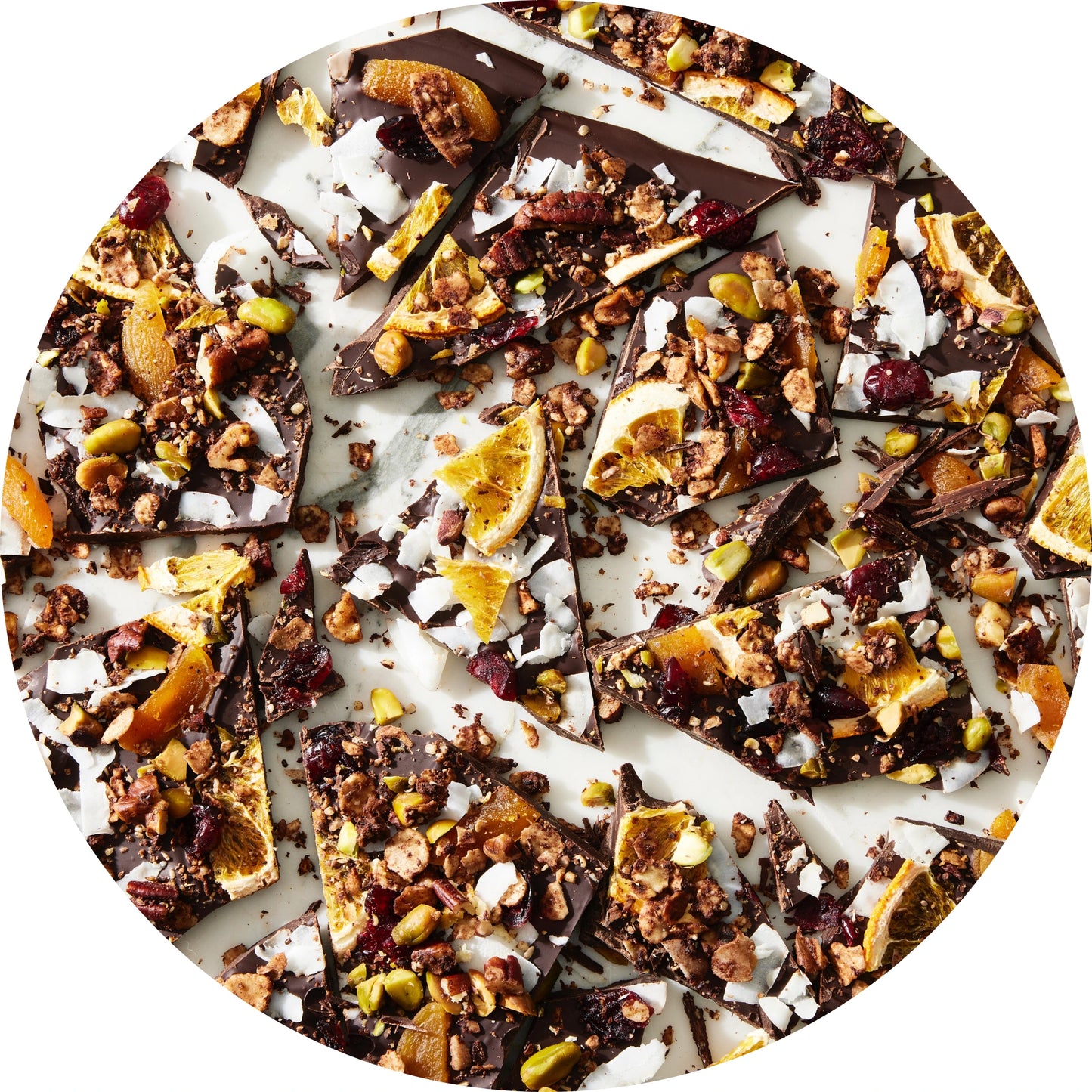 Fruity chocolate bark with Struesli Cacao + Coffee granola.