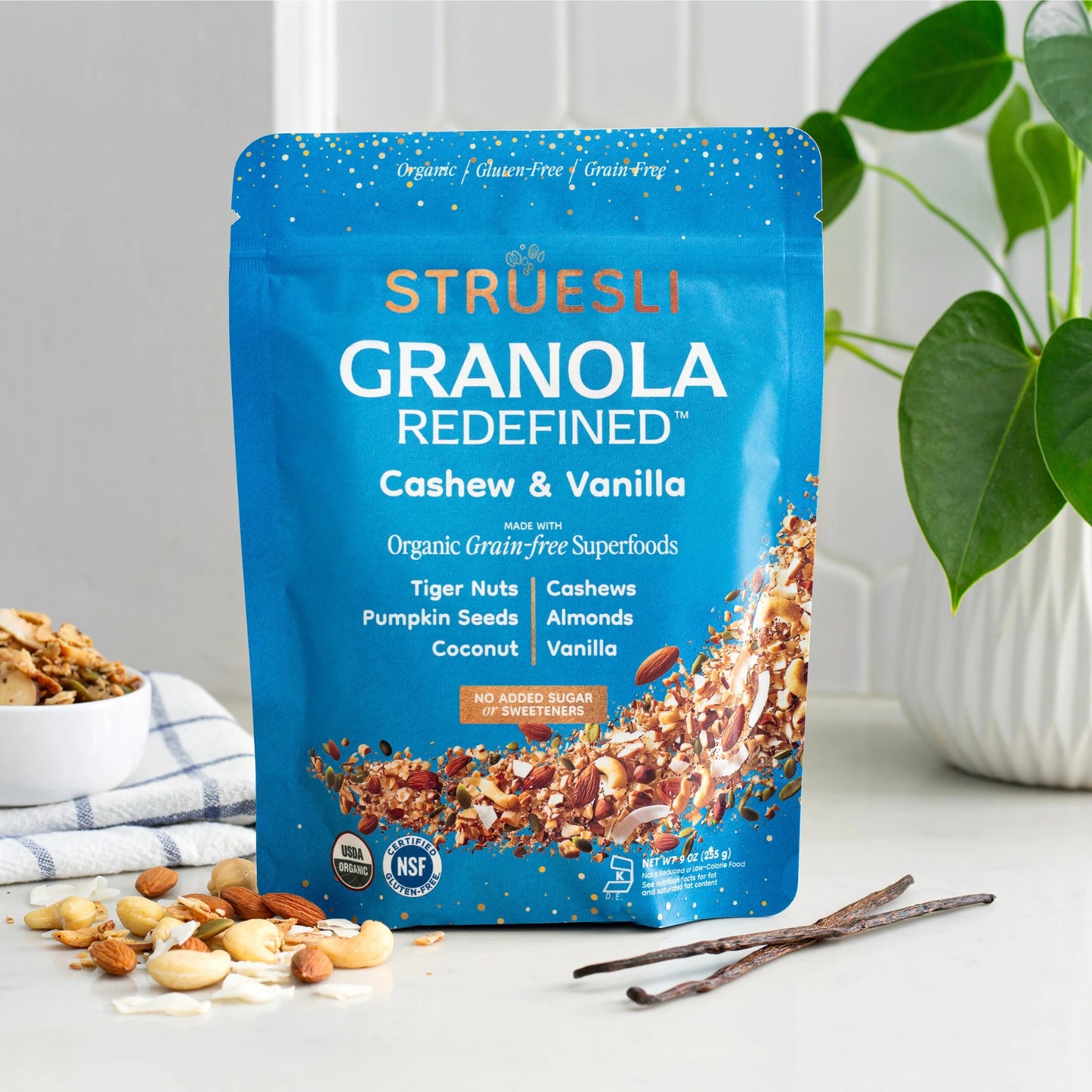 Struesli Granola Redefined Cashew & Vanilla