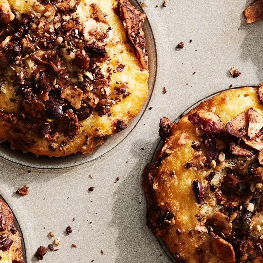 Chocolate chunk muffins with Struesli cacao + coffee